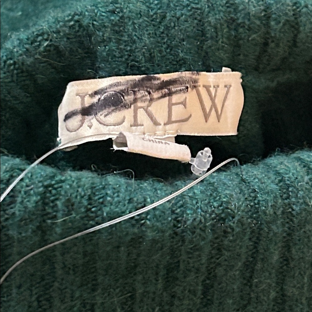 NWT J. Crew Turtleneck sweater in Supersoft Yarn in Green size XXS Oversized fit - Picture 7 of 14